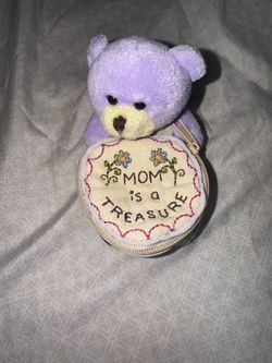 Plushland "Mom is a Treasure"