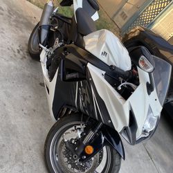 2011 Gsxr 600