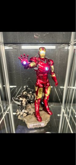 Hot Toys Iron Man Mark III 2.0 Diecast