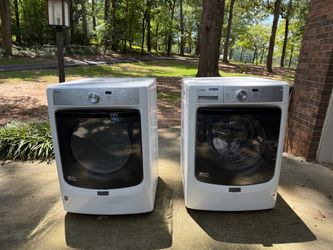 Maytag Maxima Front-Load Washer & Dryer Set – White – $650 OBO