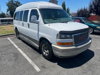 2005 GMC Savana