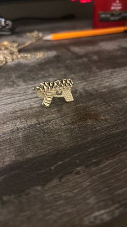 Key Rings Dimonds Draco gold plated ring for Sale in Von Ormy, TX - OfferUp