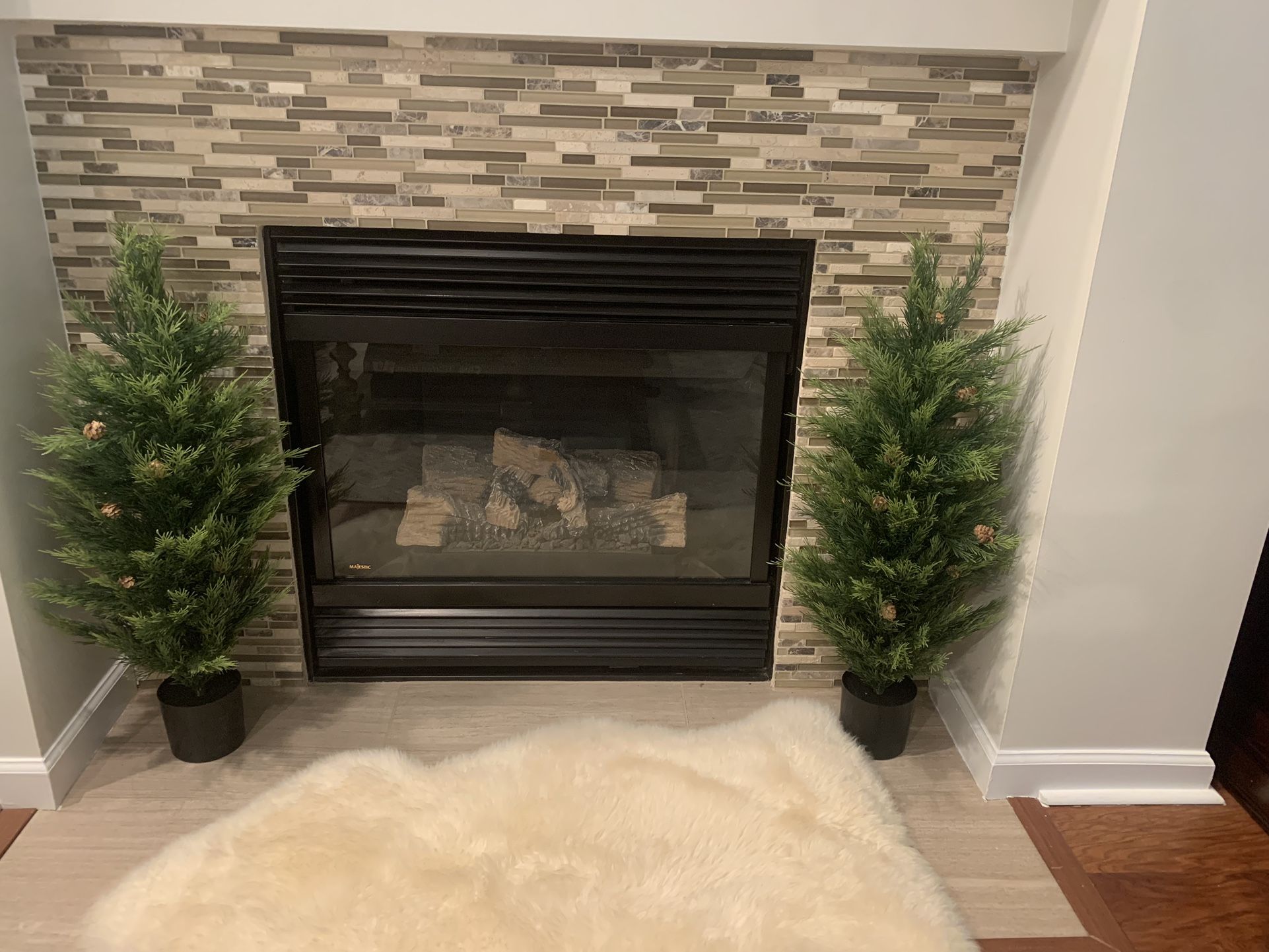 UV Resistant 3ft Artificial Cedar Topiary Trees Faux Cedar Bush with Pine Cone Indoor&Outdoor use for Garden Decor(Set of 2)