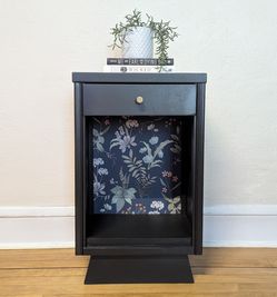 Modern Black Slim Nightstand with Bontacial Print