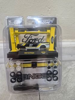 M2 Machines 1995 Ford Ranger Model Kit 1:64 Scale Diecast Truck New Sealed