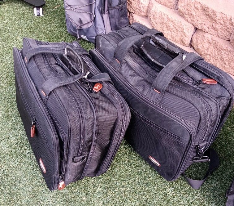 Laptop Briefcase Bags  -  Backpack With Wheels  - Pick up Near USC Coliseum area  $10 each