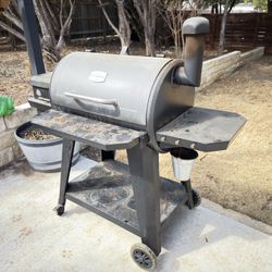 Pitboss 850 Pellet Smoker