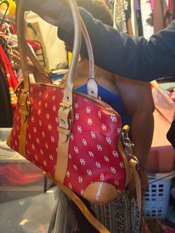 Dooney & Bourke