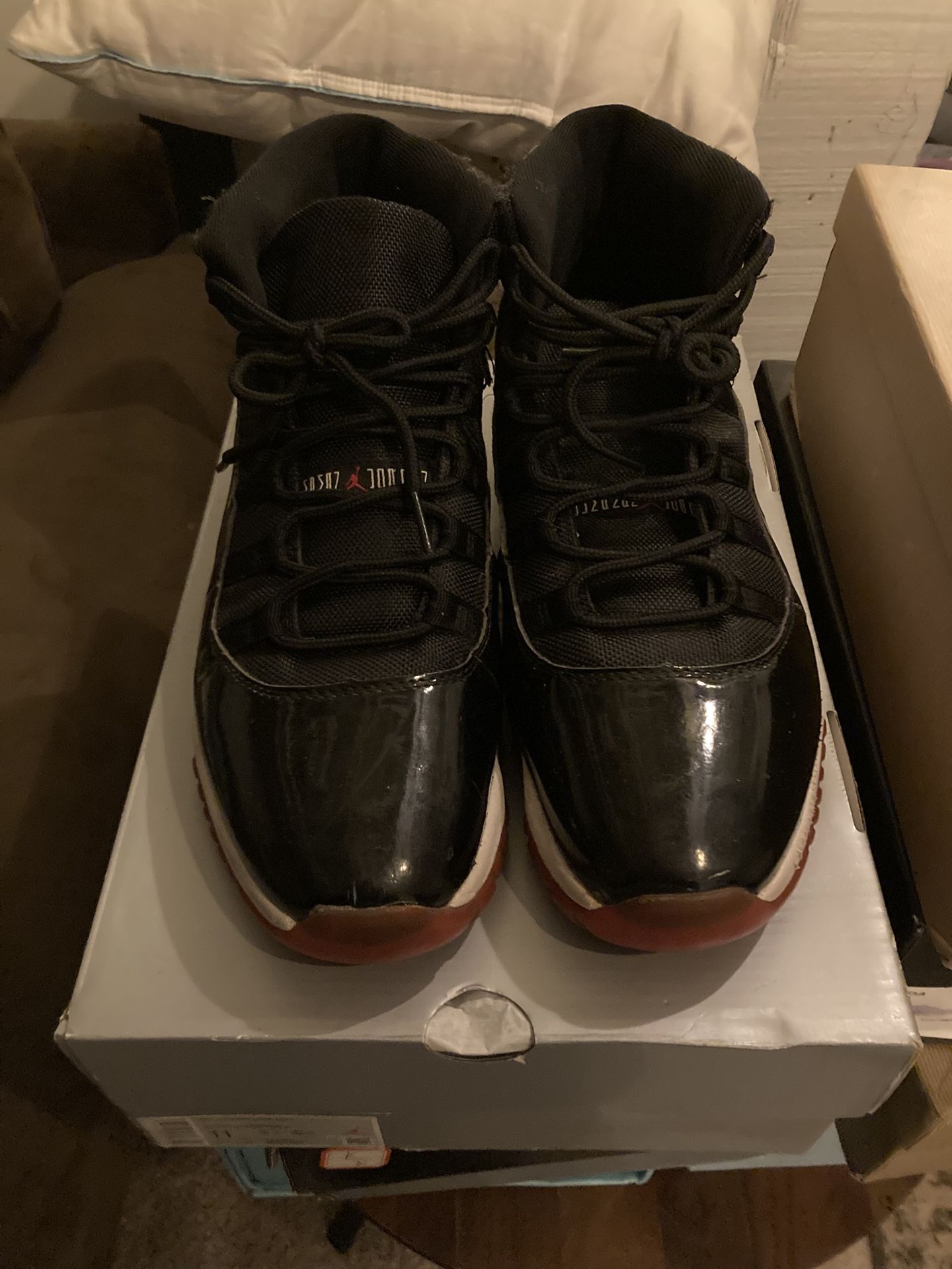 Jordan Bred 11s Size 11