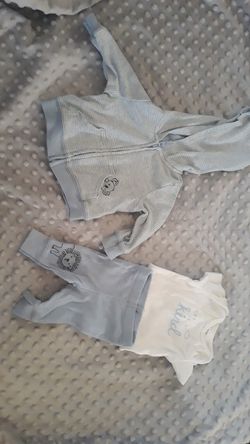 Newborn outfit