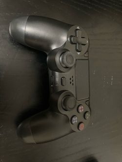 🔥 PS4 Compatible Controllers – Excellent Condition – $10 Each 🔥