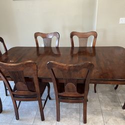KITCHEN TABLE