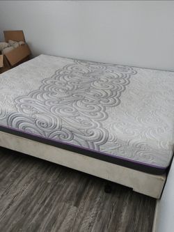 Temperpedic Queen size bed.