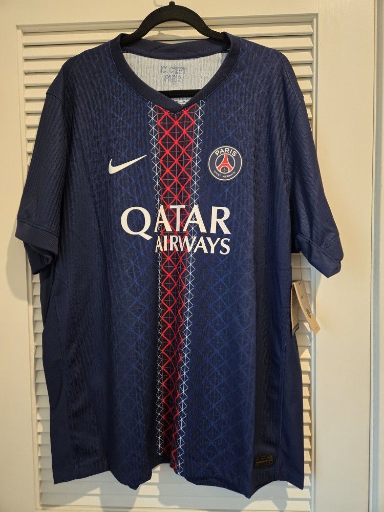 Brand New XXL Jersey Paris