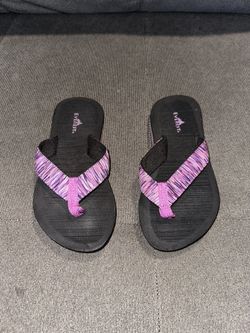 Girls Everest Flip Flops
