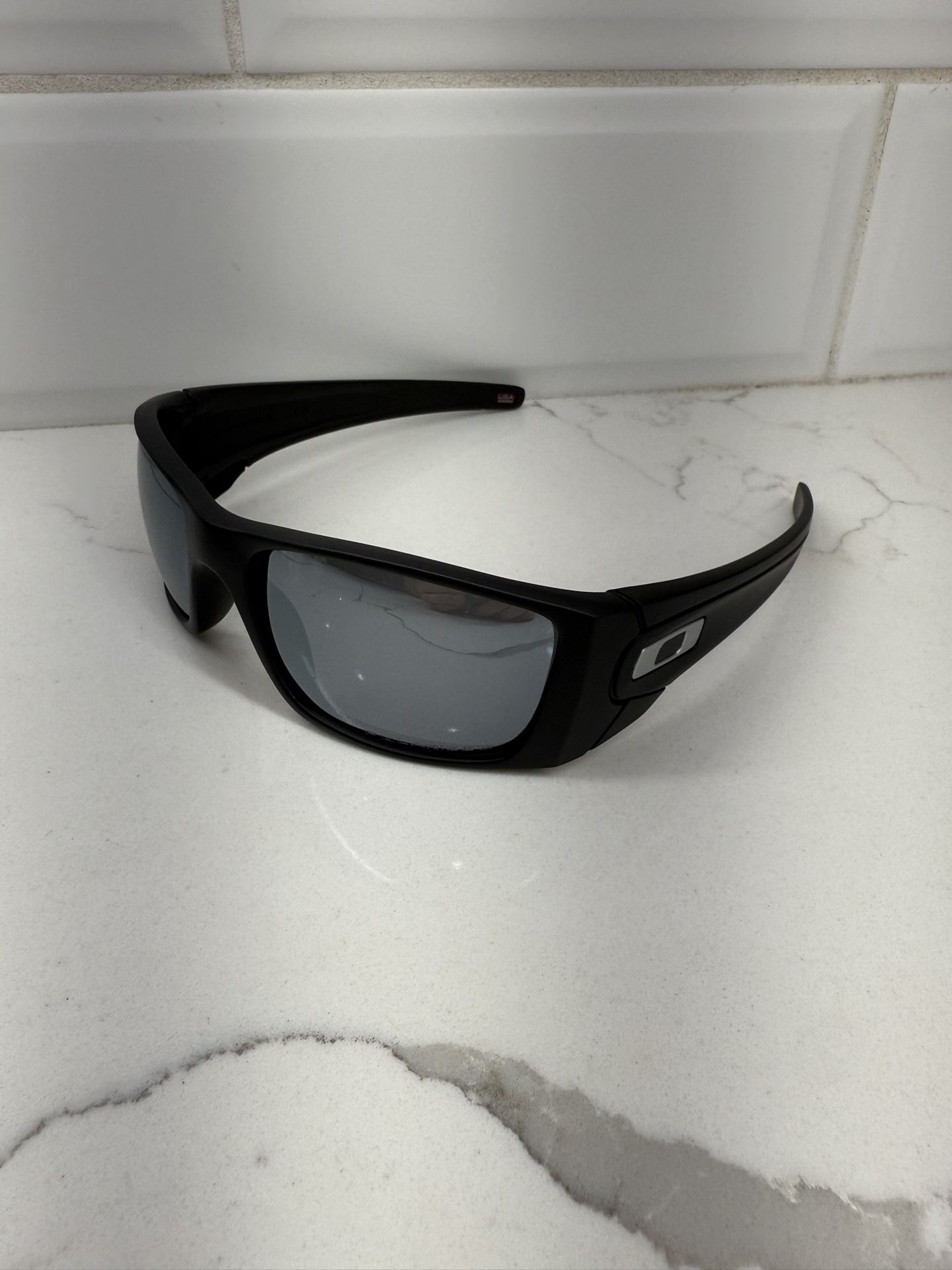 New Oakley Fuel Cell Polarized Sunglasses