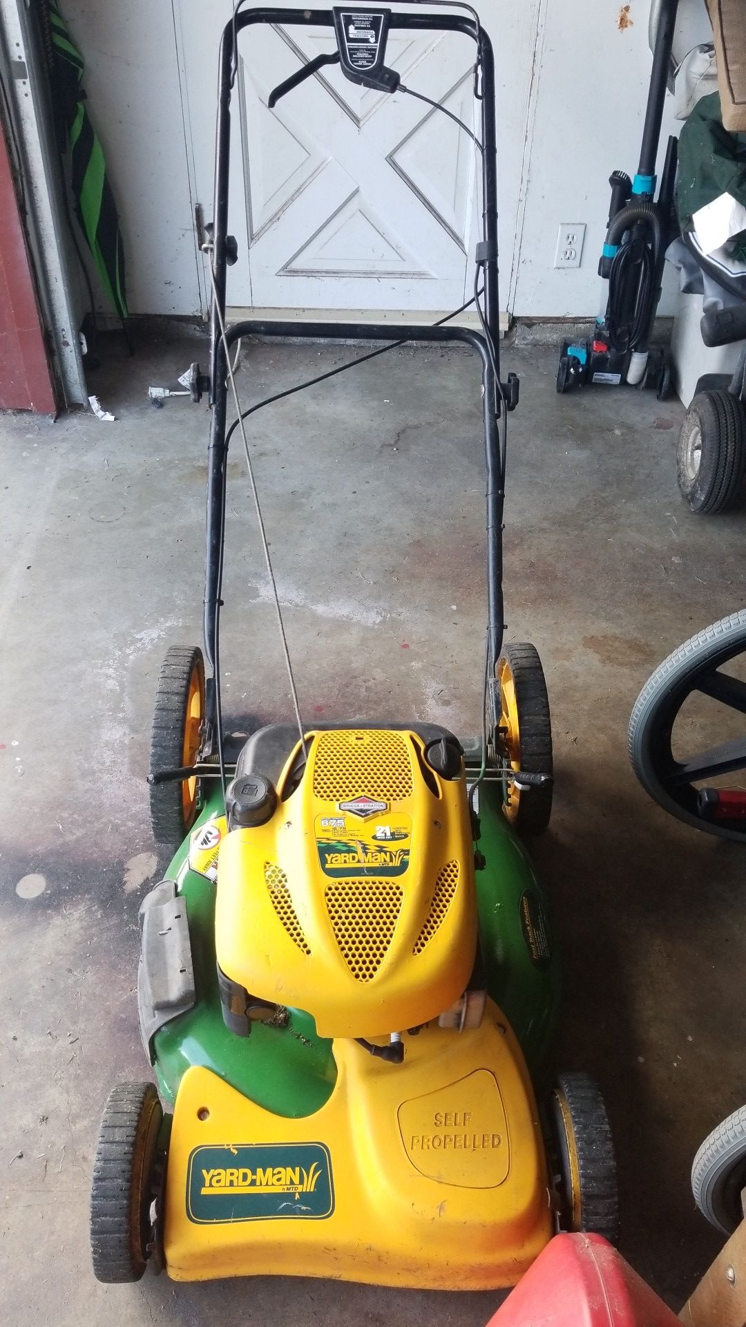 21" Yardman 675 series self propelled bagging lawn mower for Sale in WA OfferUp