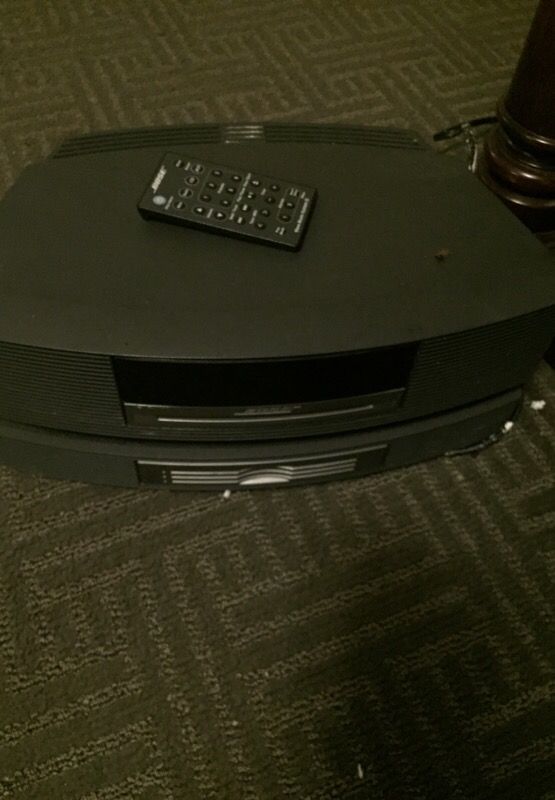 Bose sound wave. 4 CD Chager.