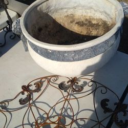 Nice Pot And Yard Art All For $25 It's A Beautiful Day