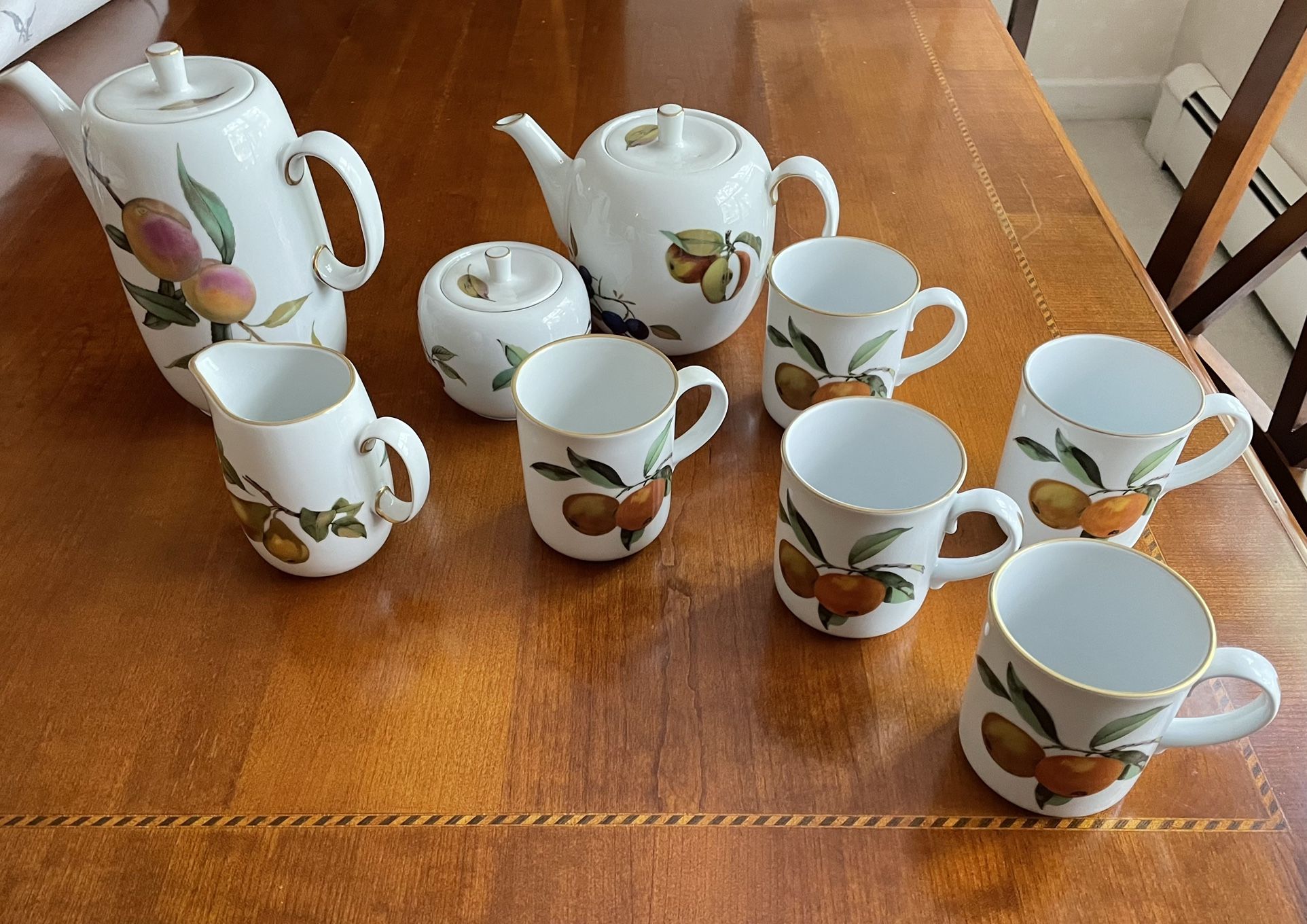 Royal Worcester Evesham Porcelain