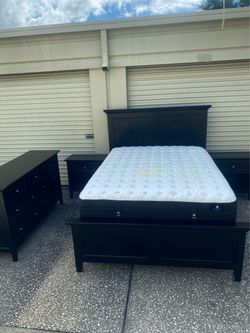 Black Queen Bedroom Furniture Dresser Set