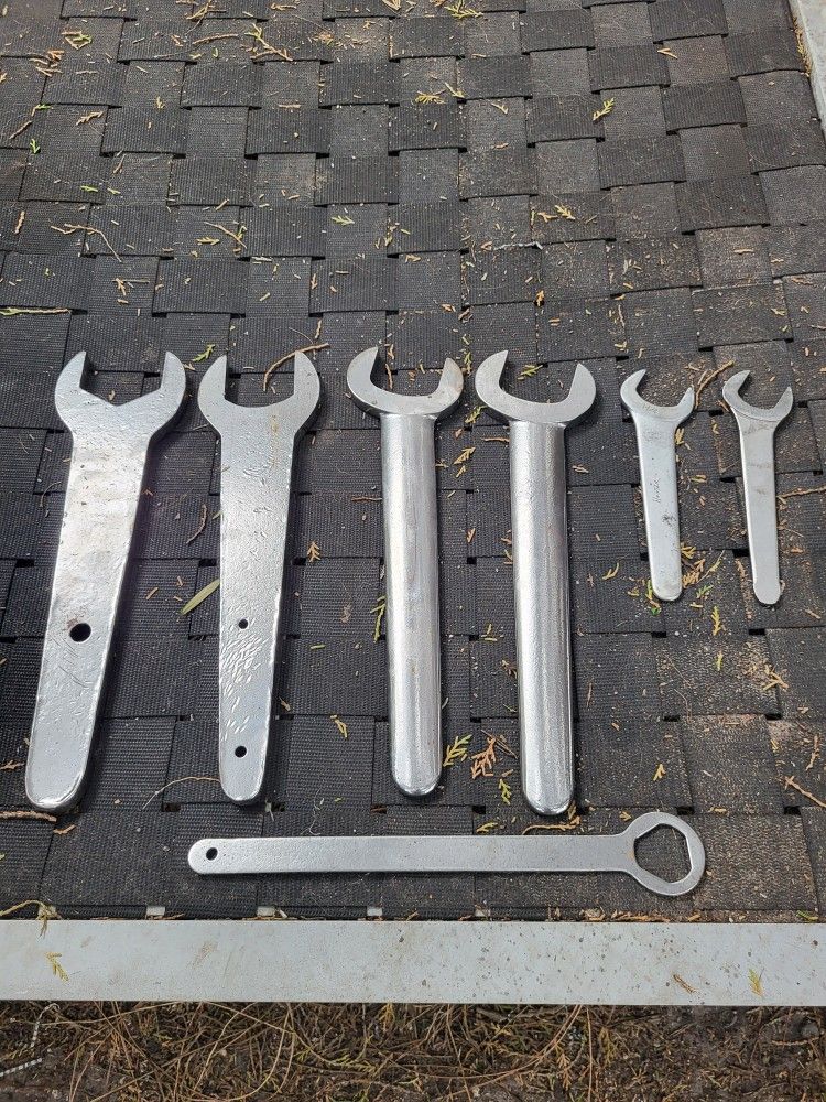 CHROME WRENCHES