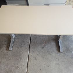 Herman Miller Crank Up Desk