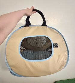 Necoichi Portable Pet Carrier