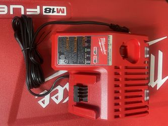 Milwaukee M12 and M18 multi-voltage lithium-ion battery charger