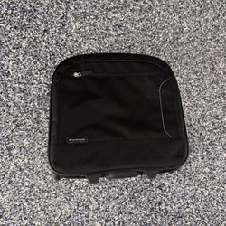 BRENTHAVEN 14" ROLLING CARRY ON LAPTOP BAG