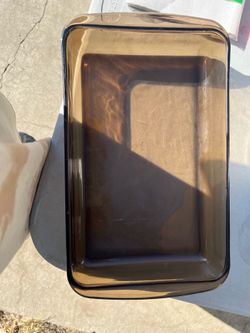 Brown Pyrex dish