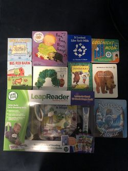 Leap frog LeapReader reading system and books all brand new for kids