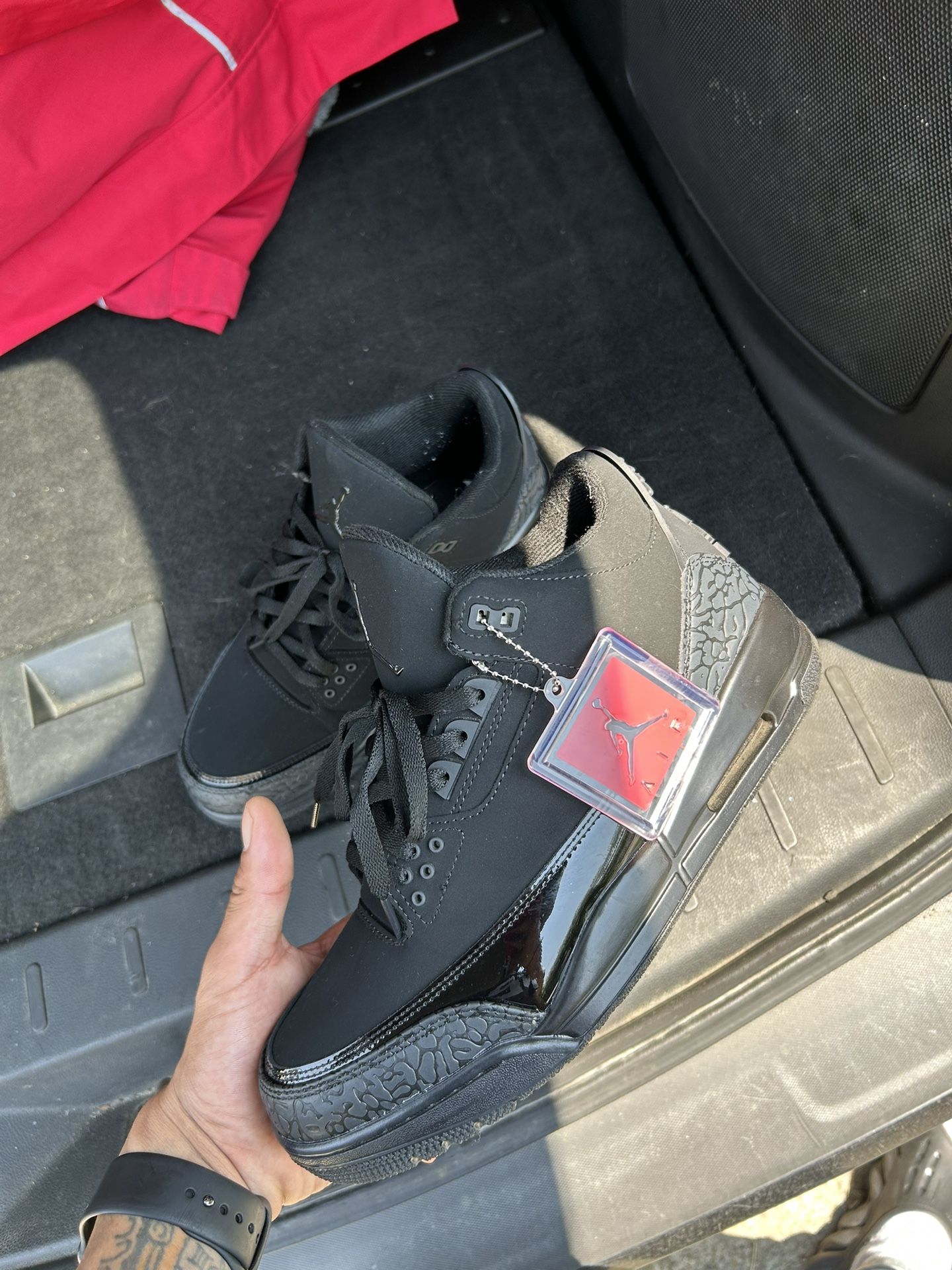 Black Cat 3’s