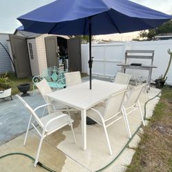 White Table And 6 Chairs With Umbrella And Stand