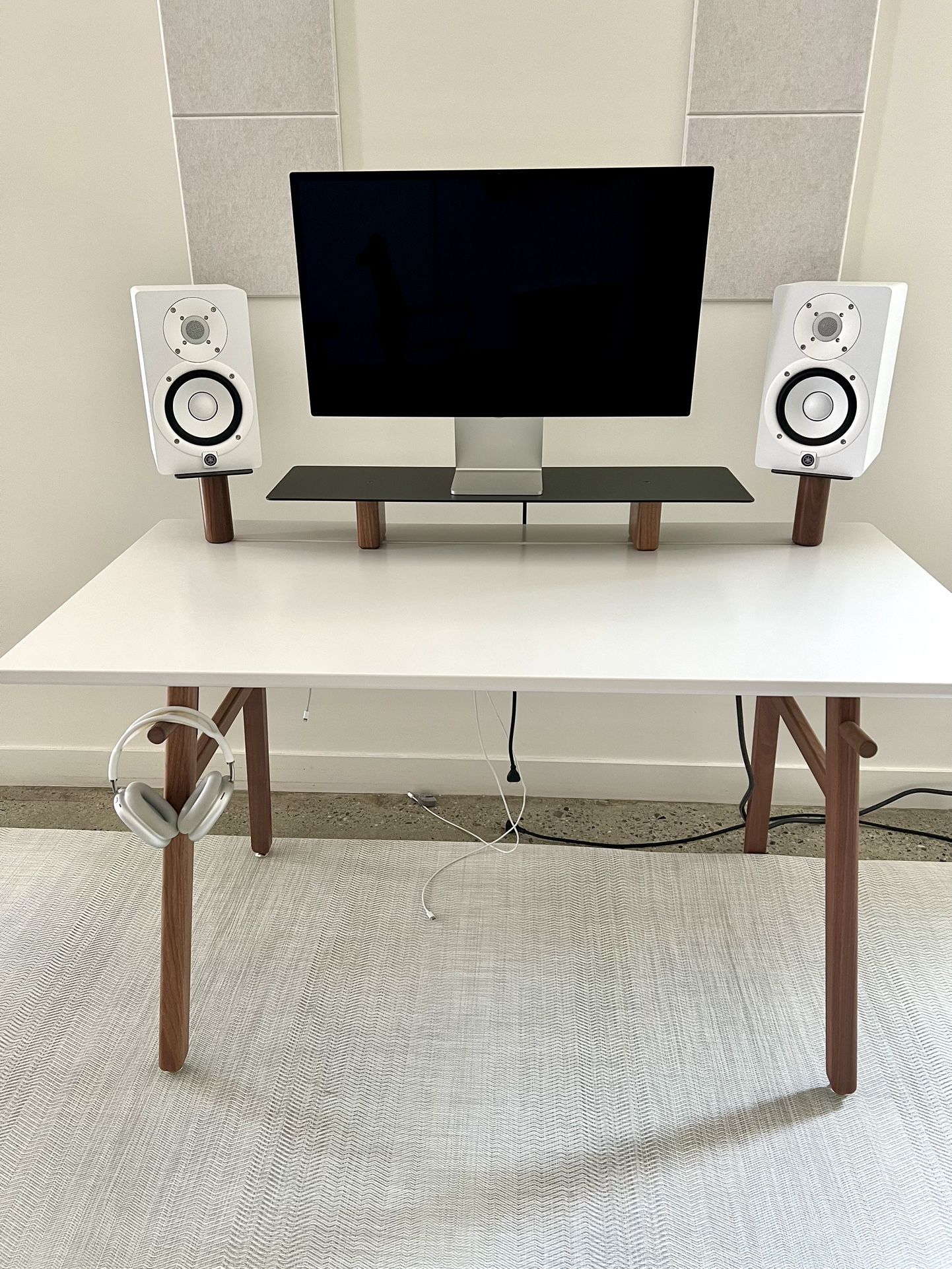 Artifox Desk W/ Customizable Monitor And Speaker Stands