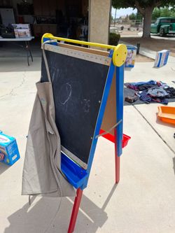Art Easel  and toddler kitchen(brand new)