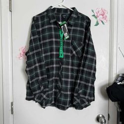 New Women's Top Size XL 