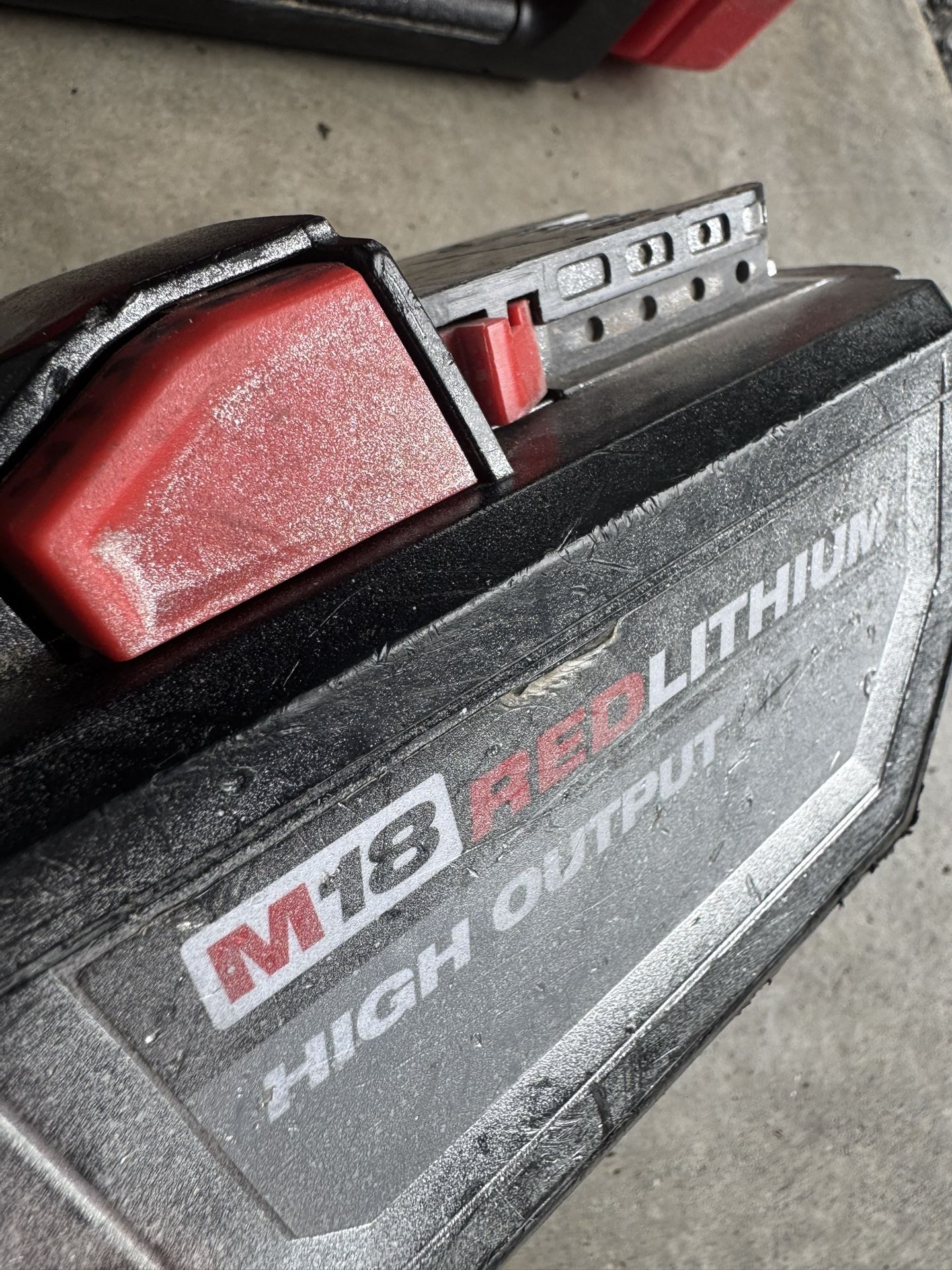 12.0 Milwaukee Battery