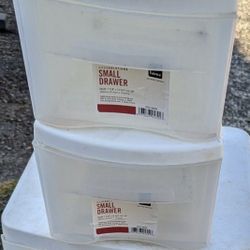 2 Organizing Drawers
