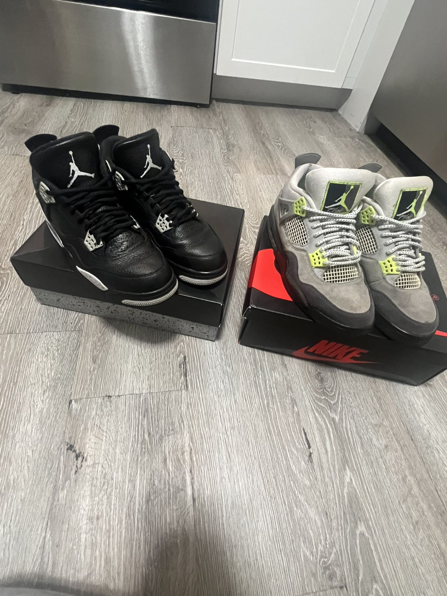 Jordan 4 Ls Oreo, Jordan 4 Se Neon