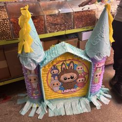 Labubu Piñatas