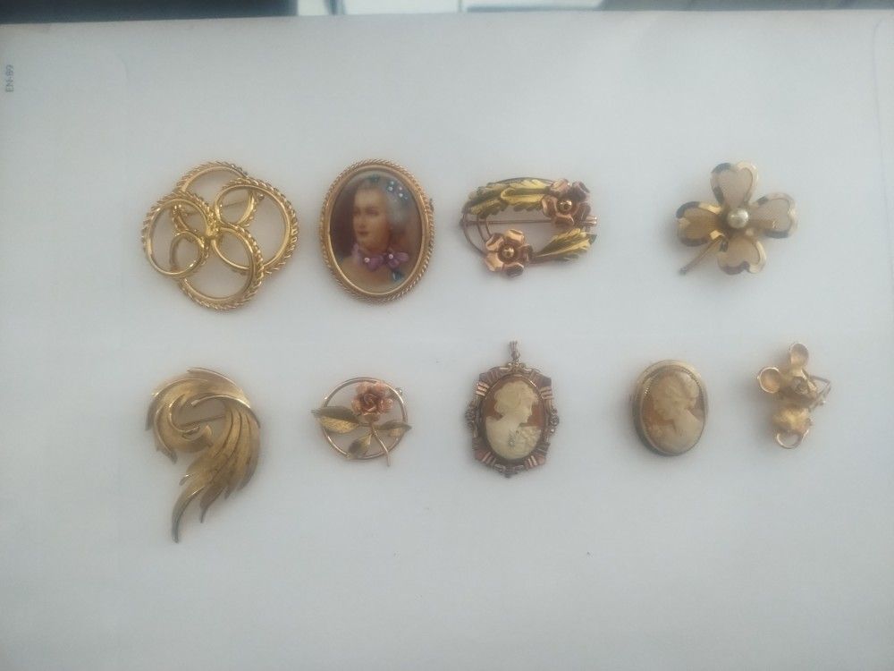 Vintage Brooches