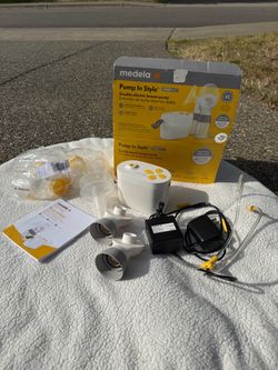 Medela Pump In Style MaxFlow Double Electric Breast Pump