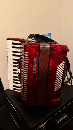J meister accordion 5 registers