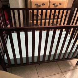 Baby Crib W/ Waterproof Mattress Included 
