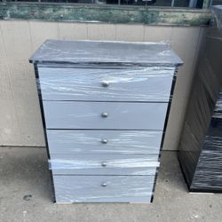 Brand New Multicolor Grey/Black 5 Drawer Dresser 