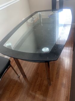 Glass table 