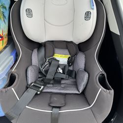 Graco Car Seat