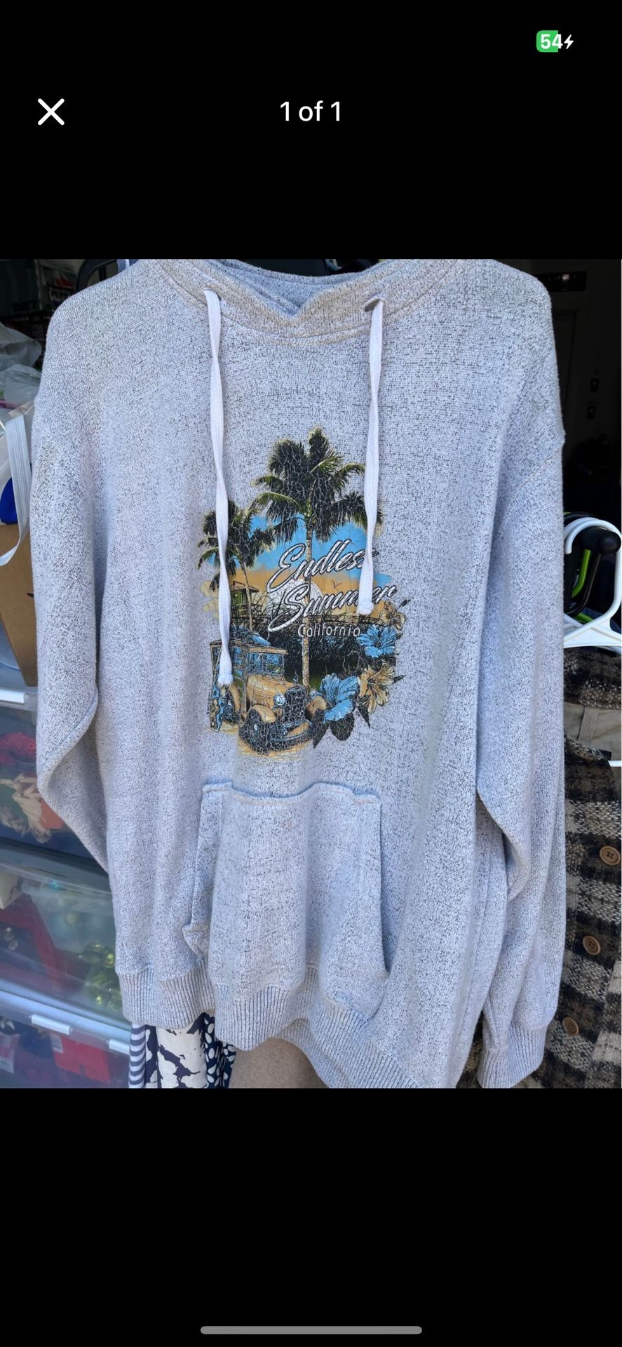 Men’s sweatshirt