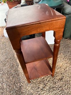Hardwood side/lamp table NEW
